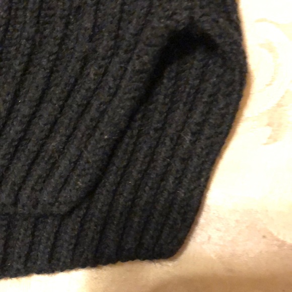 Reiss Cartagena V neck Sweater - Picture 5 of 7